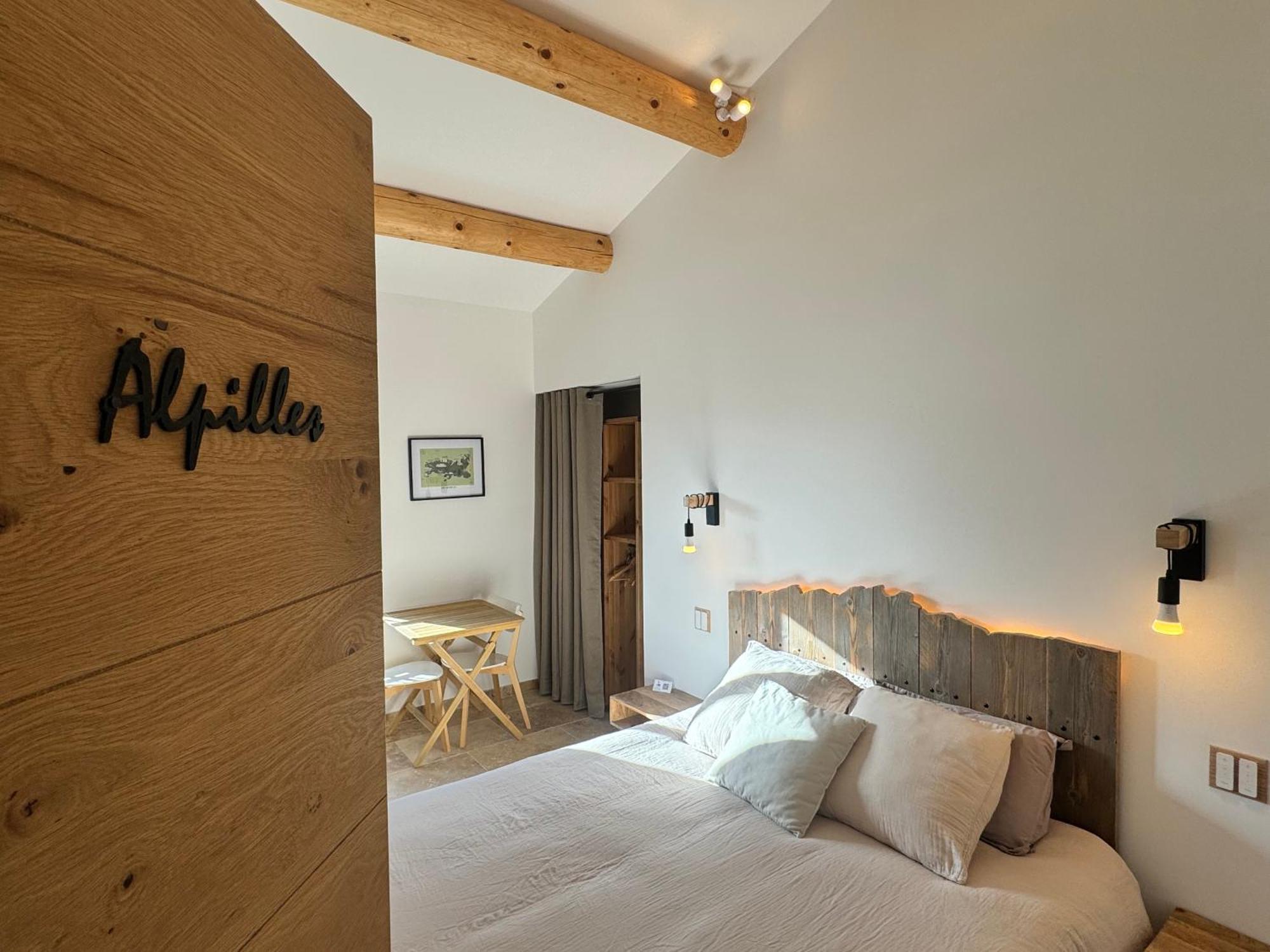Mas Campau Bed & Breakfast Fontvieille Exterior foto